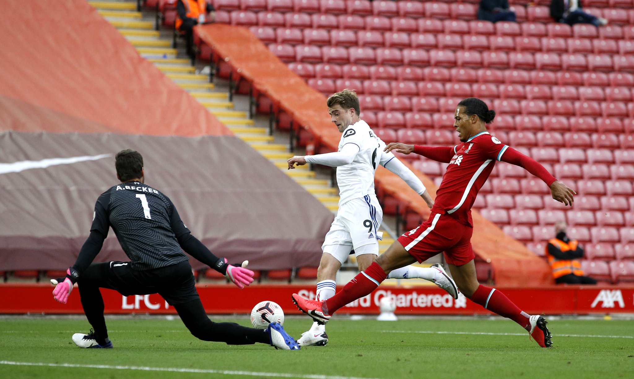 最终他们并 最终他们并